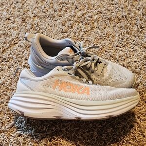 Hoka - Bondi 8 Running Shoes